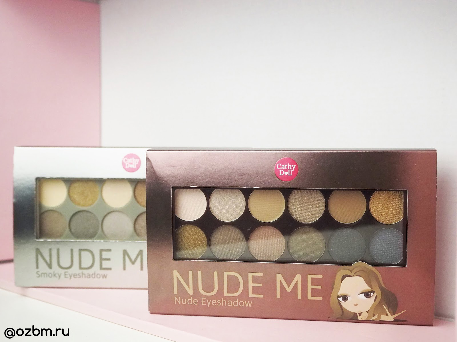 Палетка теней №02 «Smoky» для создания нюд-макияжа Cathy Doll Nude Me Eyeshadow 02 Smoky 12 оттенков. Таиланд
